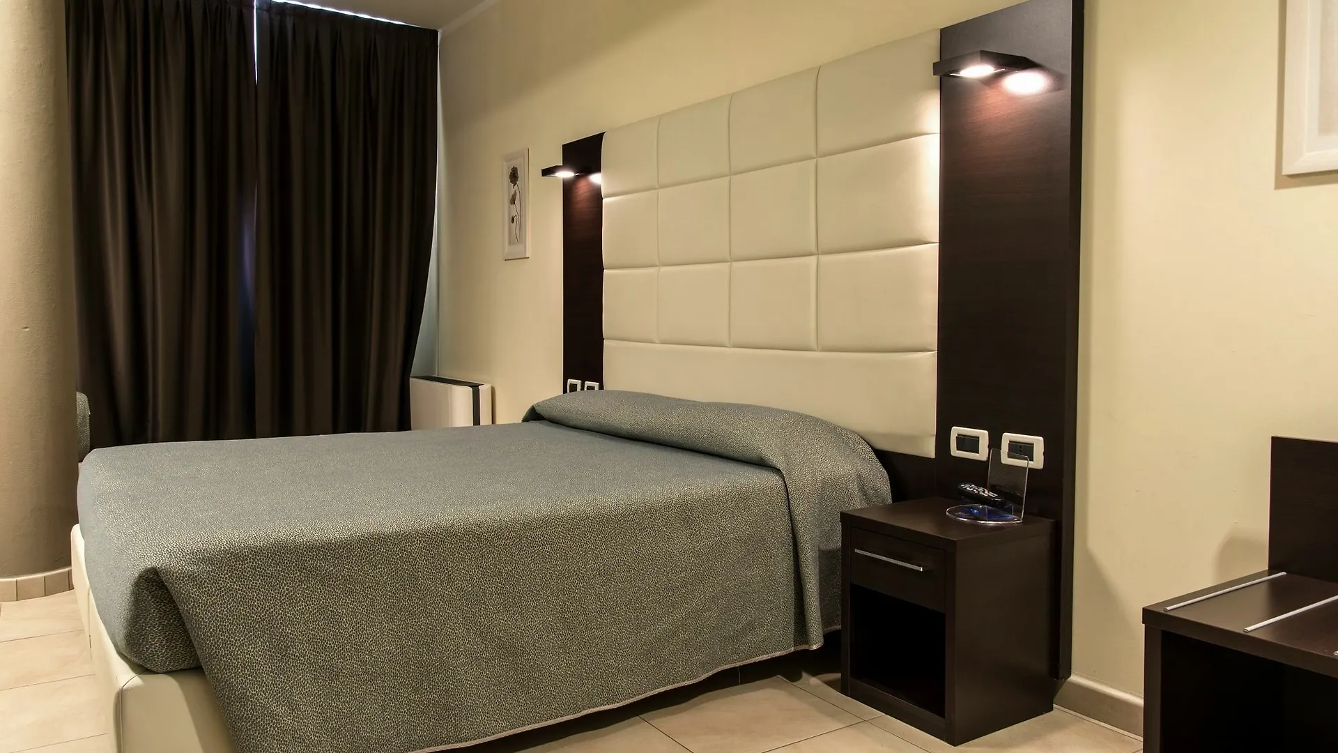 Hotel-Residence-B&B Le Dune Beach Service Included Lido Adriano Hotel