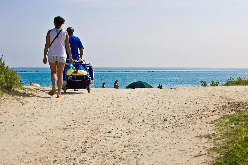 Residence Hotel Le Dune Lido Adriano 3*,  Italia